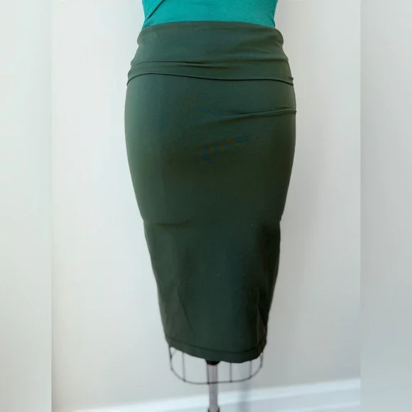 Wolford dark green skirt Size S/P - Picture 5 of 13